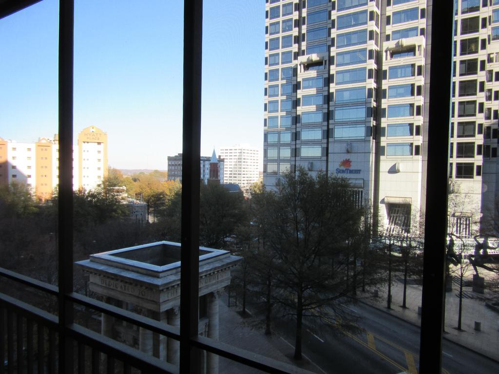 Downtown 2 Bedroom Apt 5I Атланта Екстер'єр фото